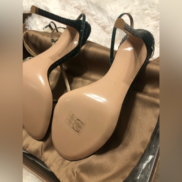 Gianvito Rossi python limited edition heels!⚡️ - Picture 2 of 6